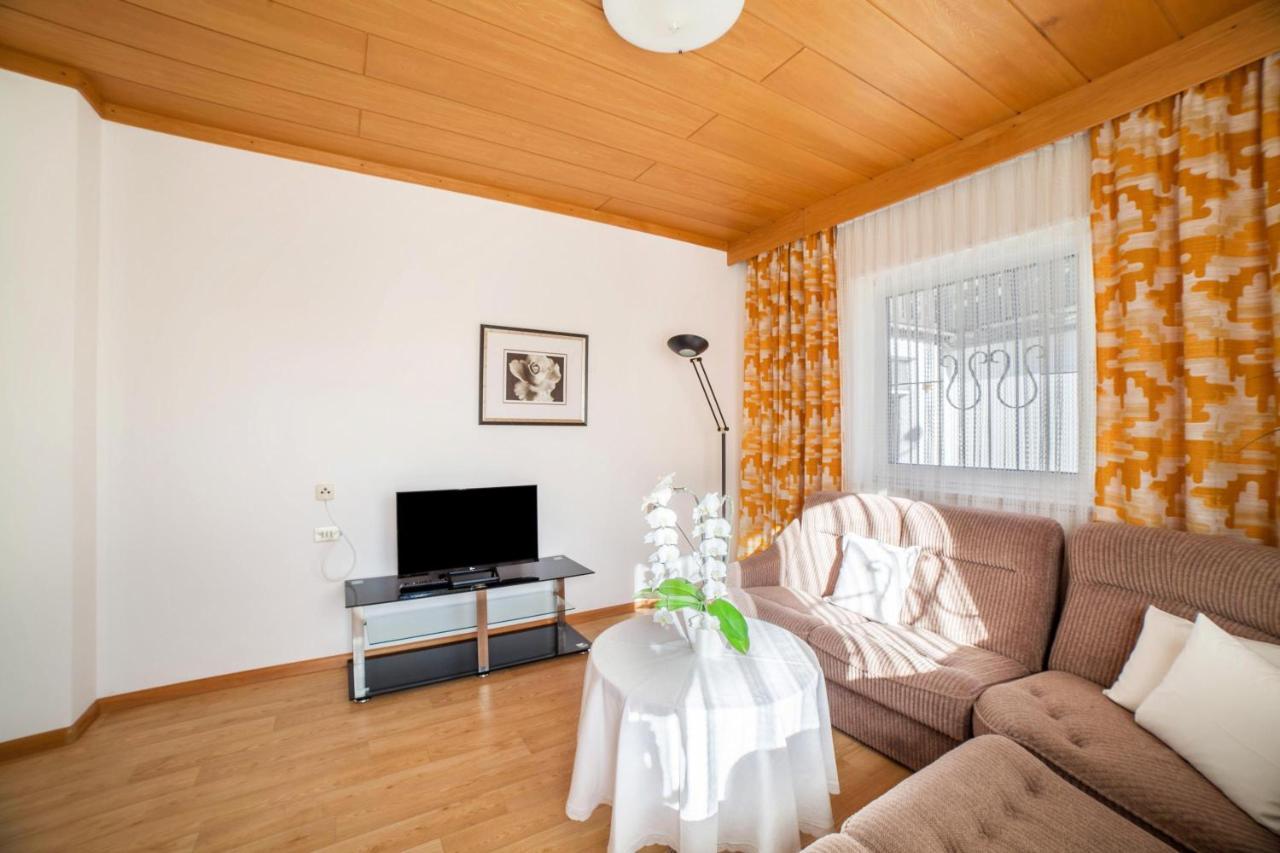 Residence Pichler Apartment 8 San Leonardo in Passiria Bagian luar foto