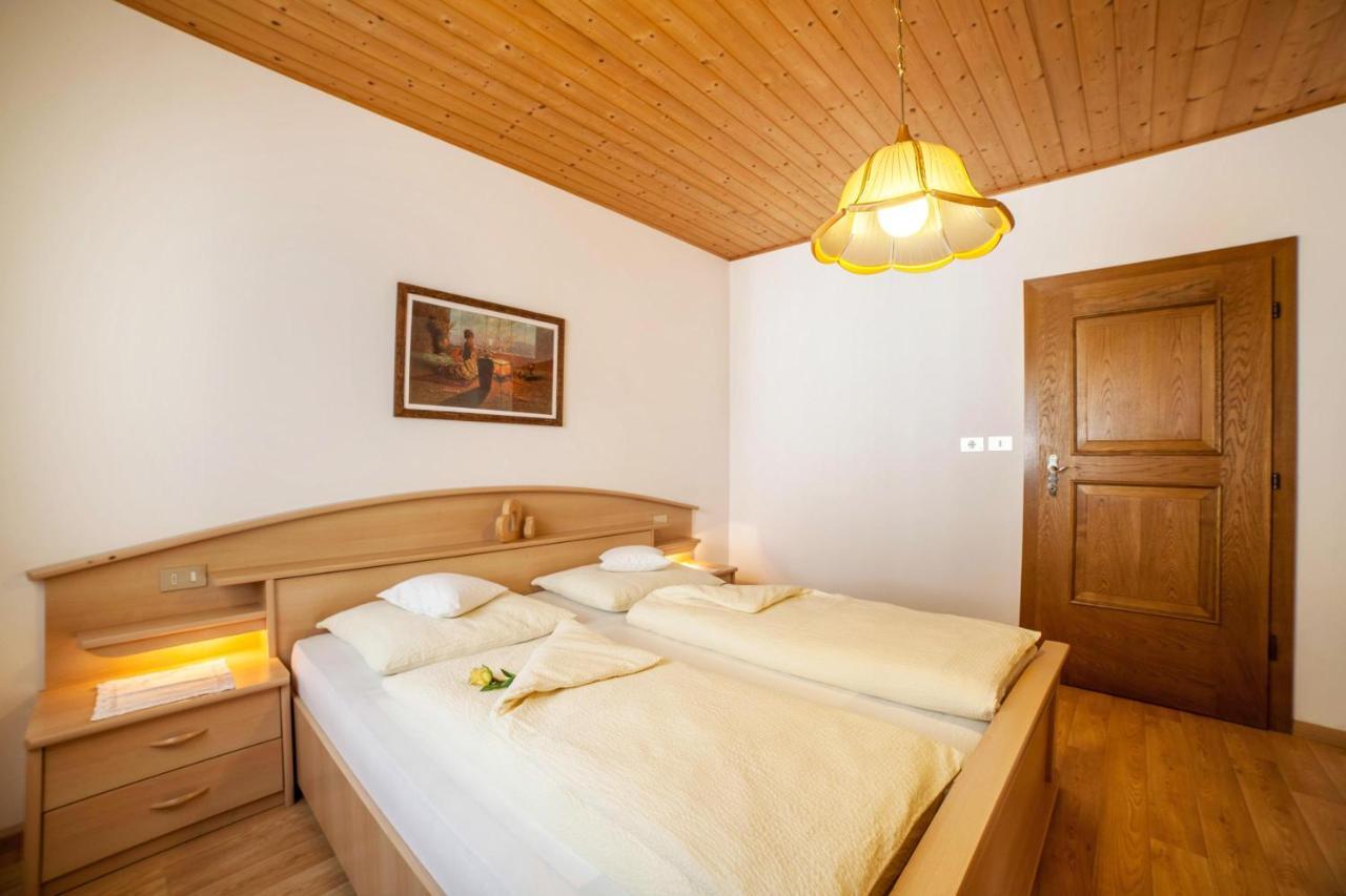 Residence Pichler Apartment 8 San Leonardo in Passiria Bagian luar foto
